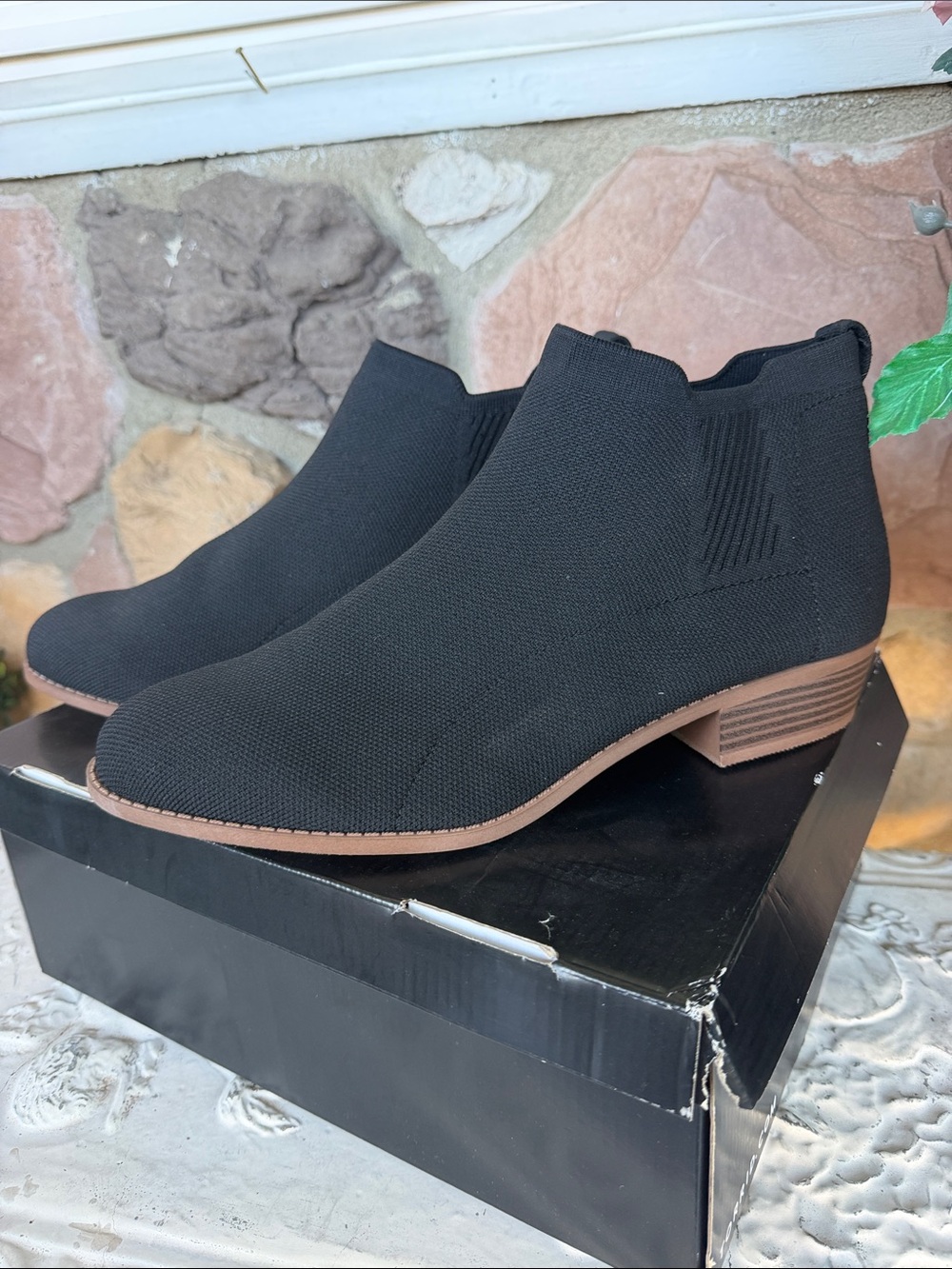 Torrid Women's Black Knit Ankle Boots - Stretch Fabric Chelsea Style